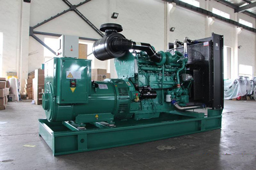 安义320kw康明斯柴油发电车出租组图片 安义320kw康明斯柴油发电车出租组图片